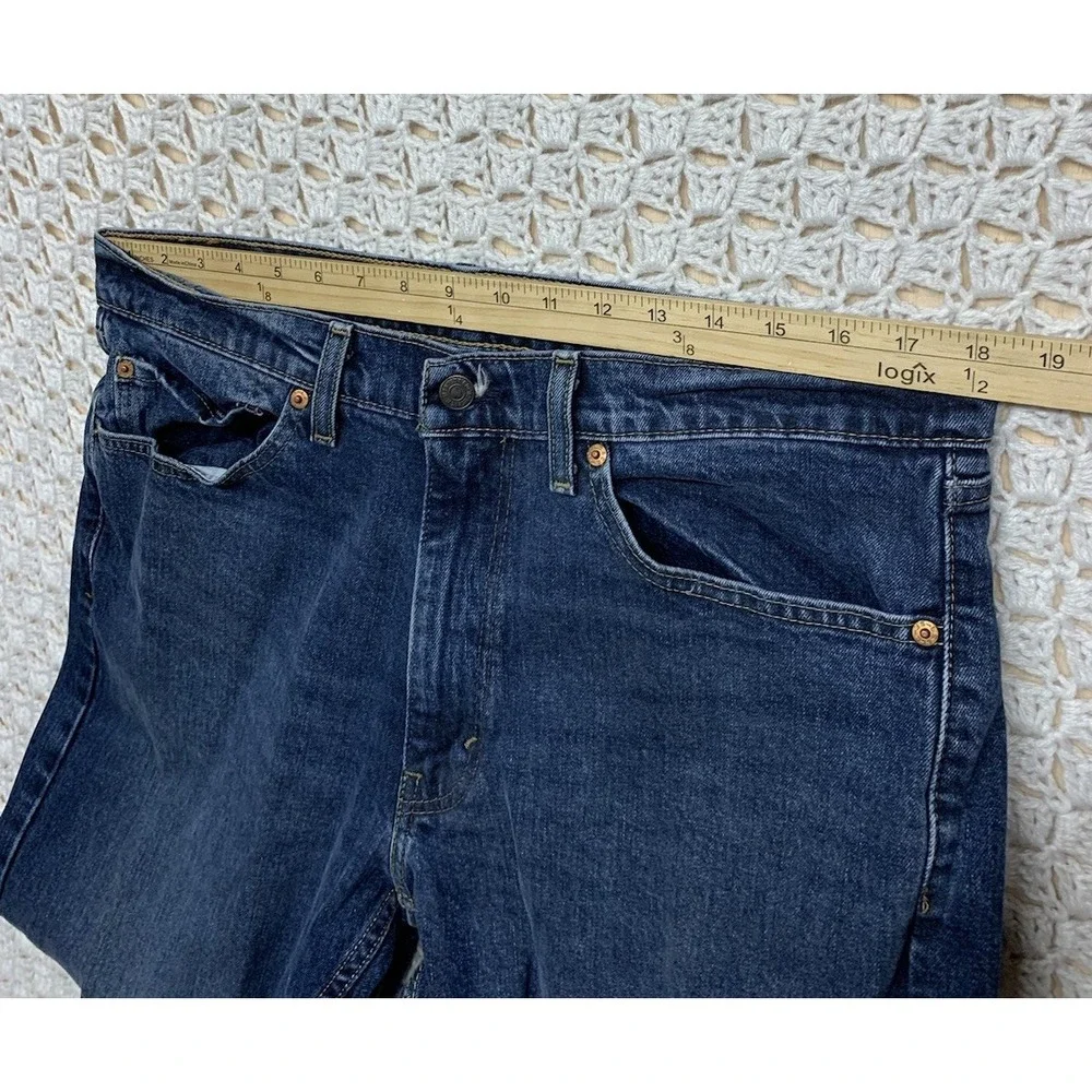 Levis please check